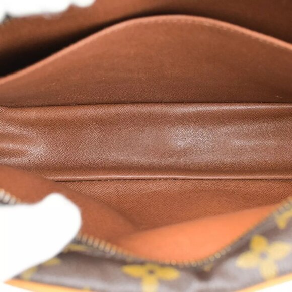 LOUIS VUITTON Compiegne 23 Clutch Hand Bag Monogram Leather Brown - Picture 11 of 15